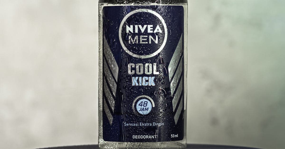 Éliminer les mauvaises odeurs des vêtements avant Vinted