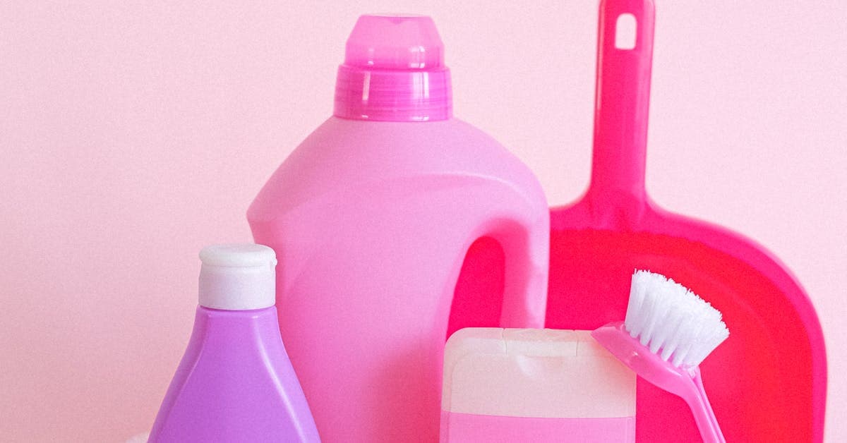 Meilleur détachant pour vêtements Vinted en 2026 : guide complet